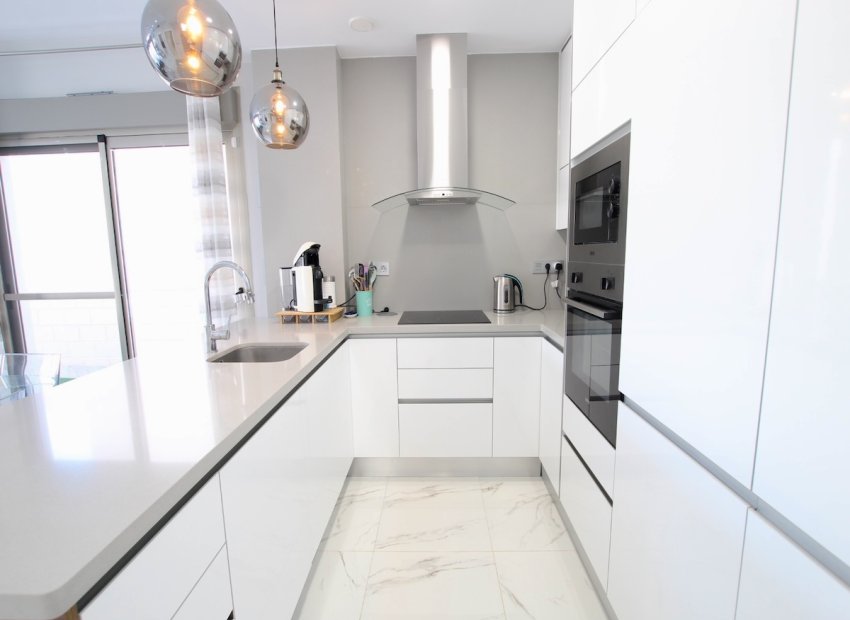 Wiederverkauf - Villa - Villamartin - Villamartín