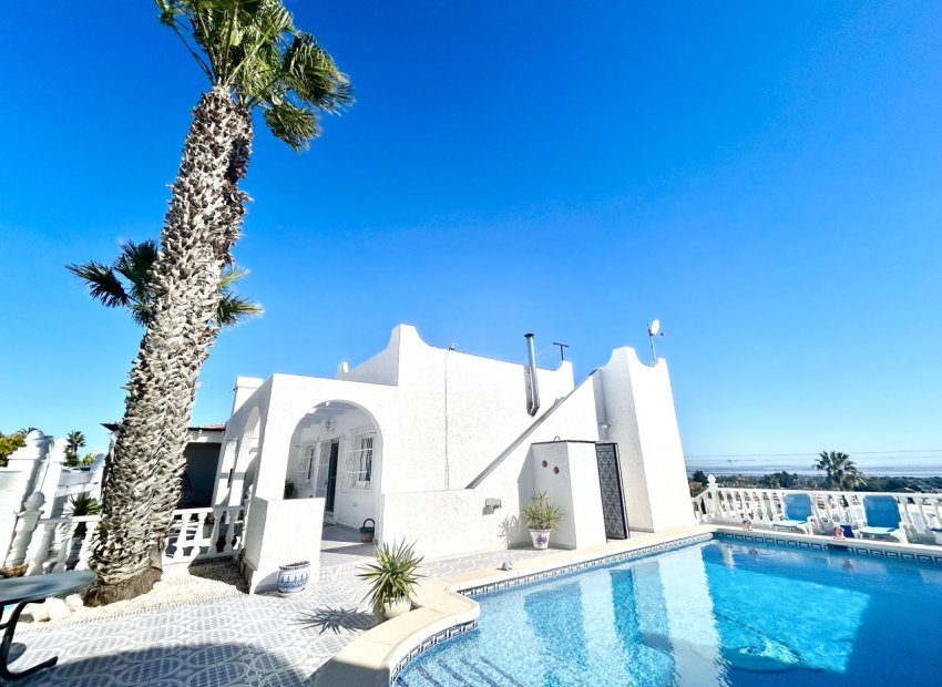 Wiederverkauf - Villa - Villamartin - Villamartín