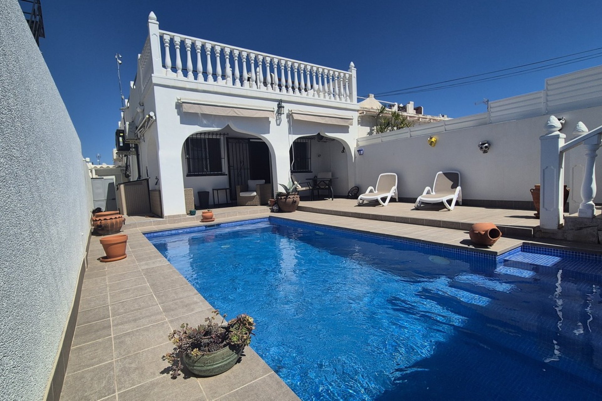 Wiederverkauf - Villa - Villamartin - Villamartín