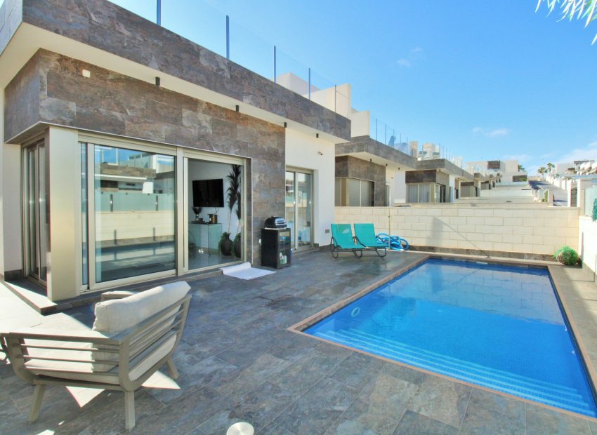 Wiederverkauf - Villa - Villamartin