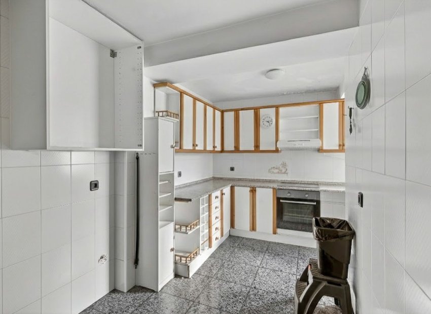 Wiederverkauf - Wohnung - Alicante - Alicante - City