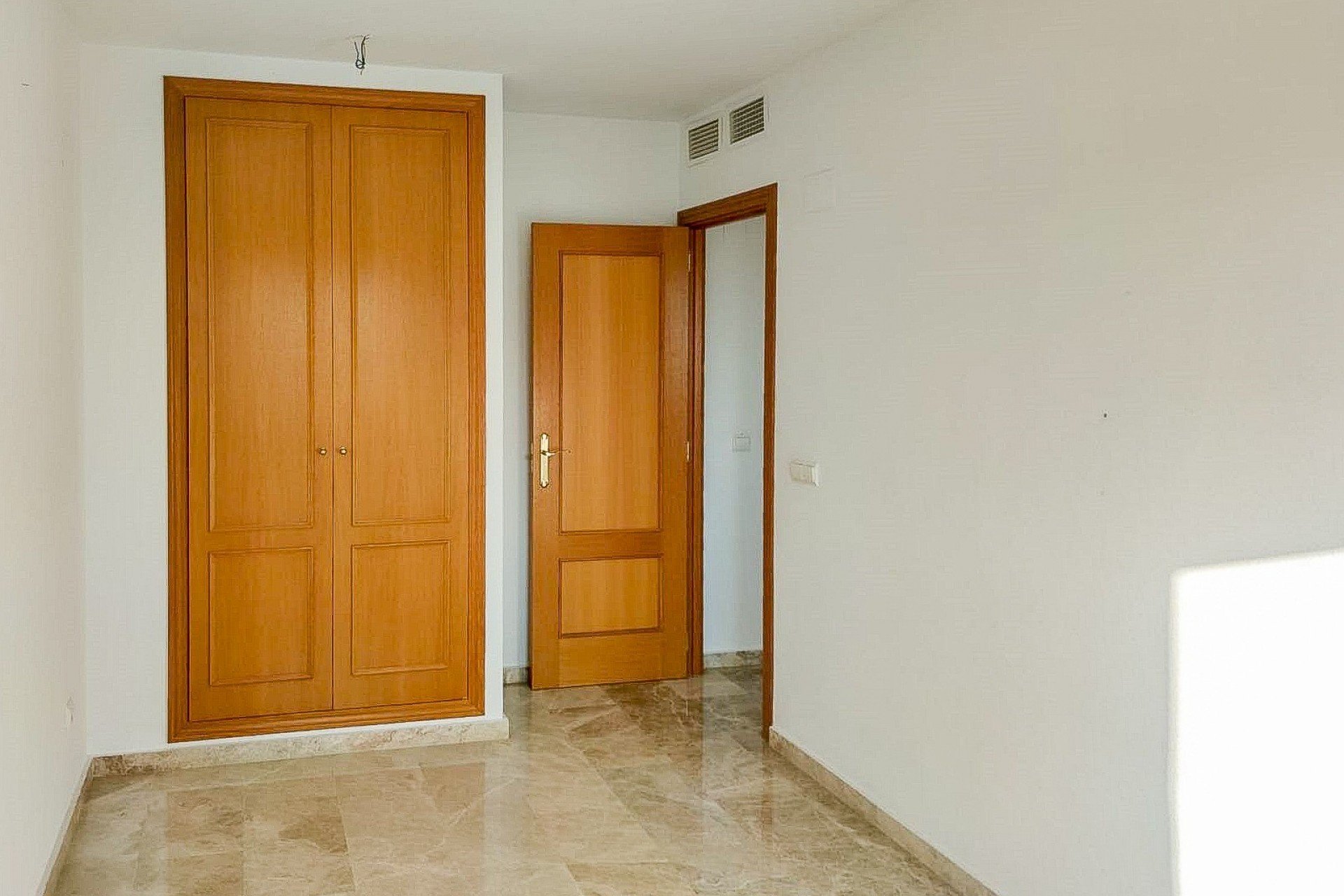 Wiederverkauf - Wohnung - Alicante - Parque Monte Tossal