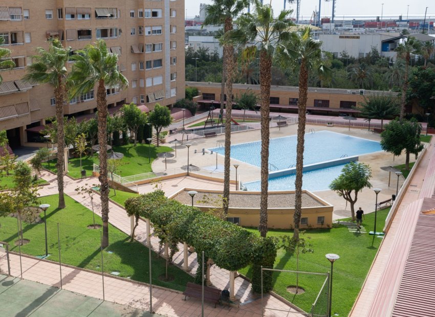 Wiederverkauf - Wohnung - Alicante - San Gabriel