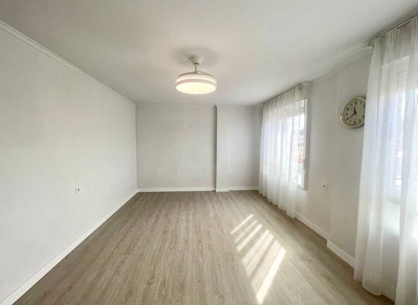 Wiederverkauf - Wohnung - Bigastro
