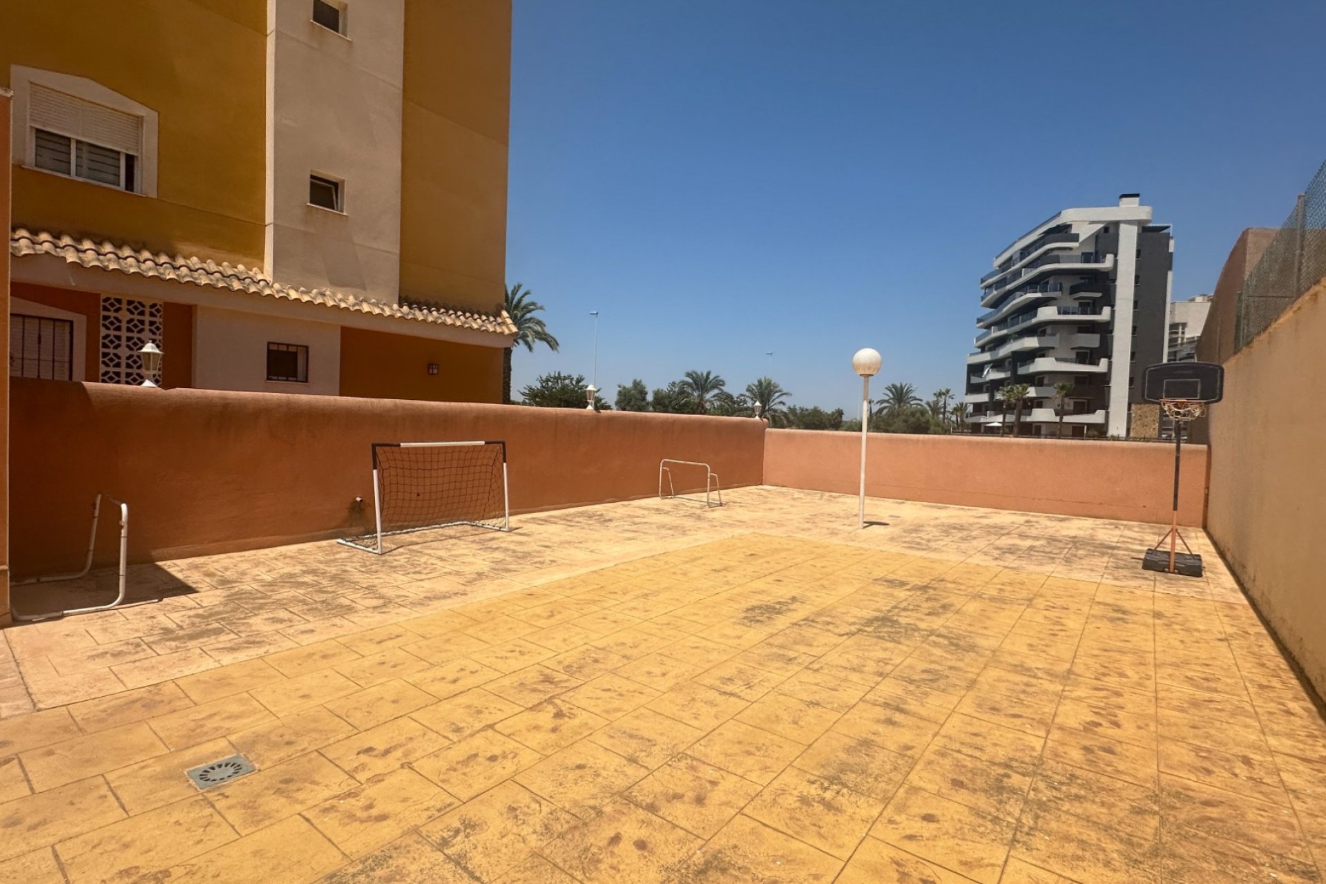 Wiederverkauf - Wohnung - Guardamar del Segura