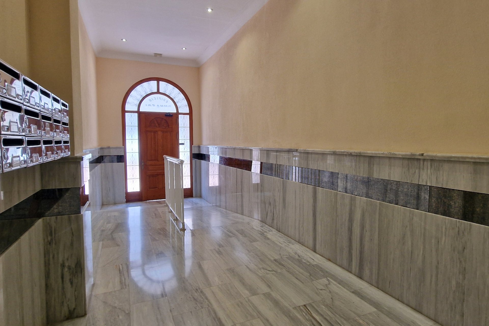 Wiederverkauf - Wohnung - Guardamar del Segura