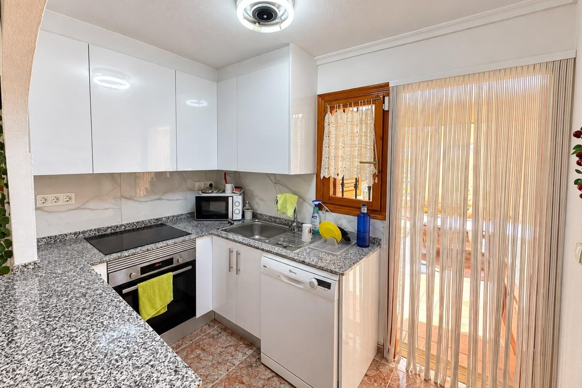 Wiederverkauf - Wohnung - Guardamar del Segura