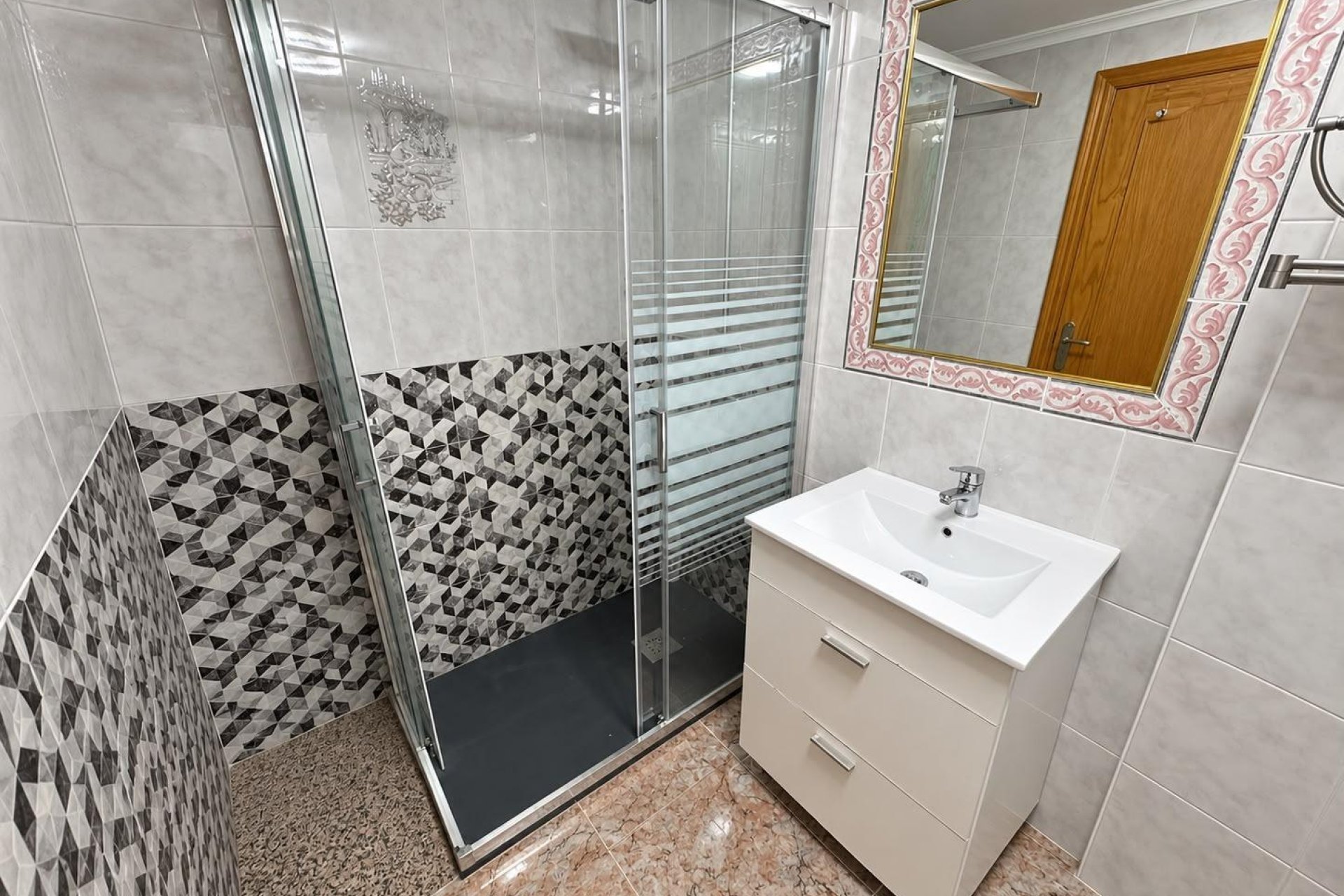 Wiederverkauf - Wohnung - Guardamar del Segura
