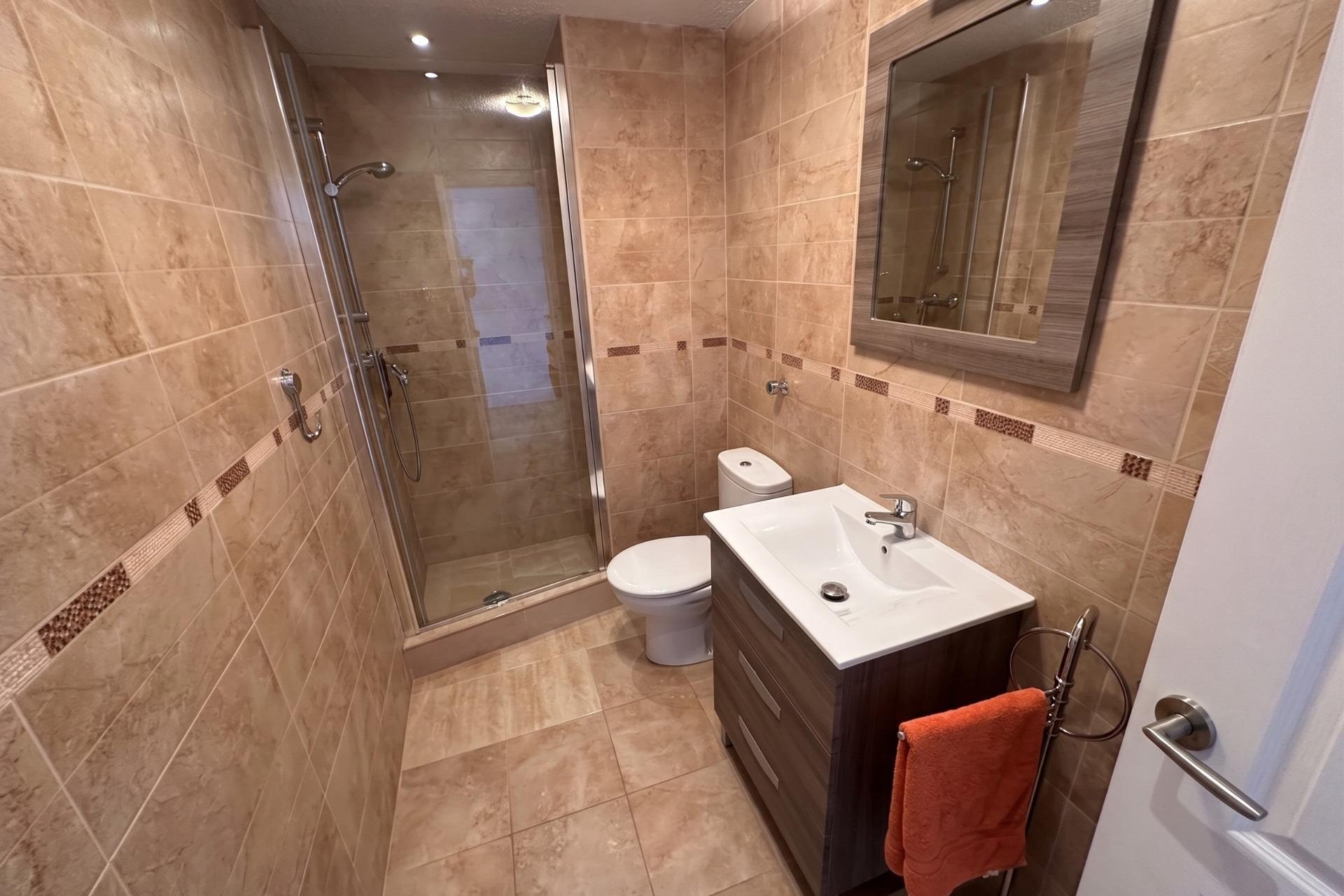 Wiederverkauf - Wohnung - Guardamar del Segura