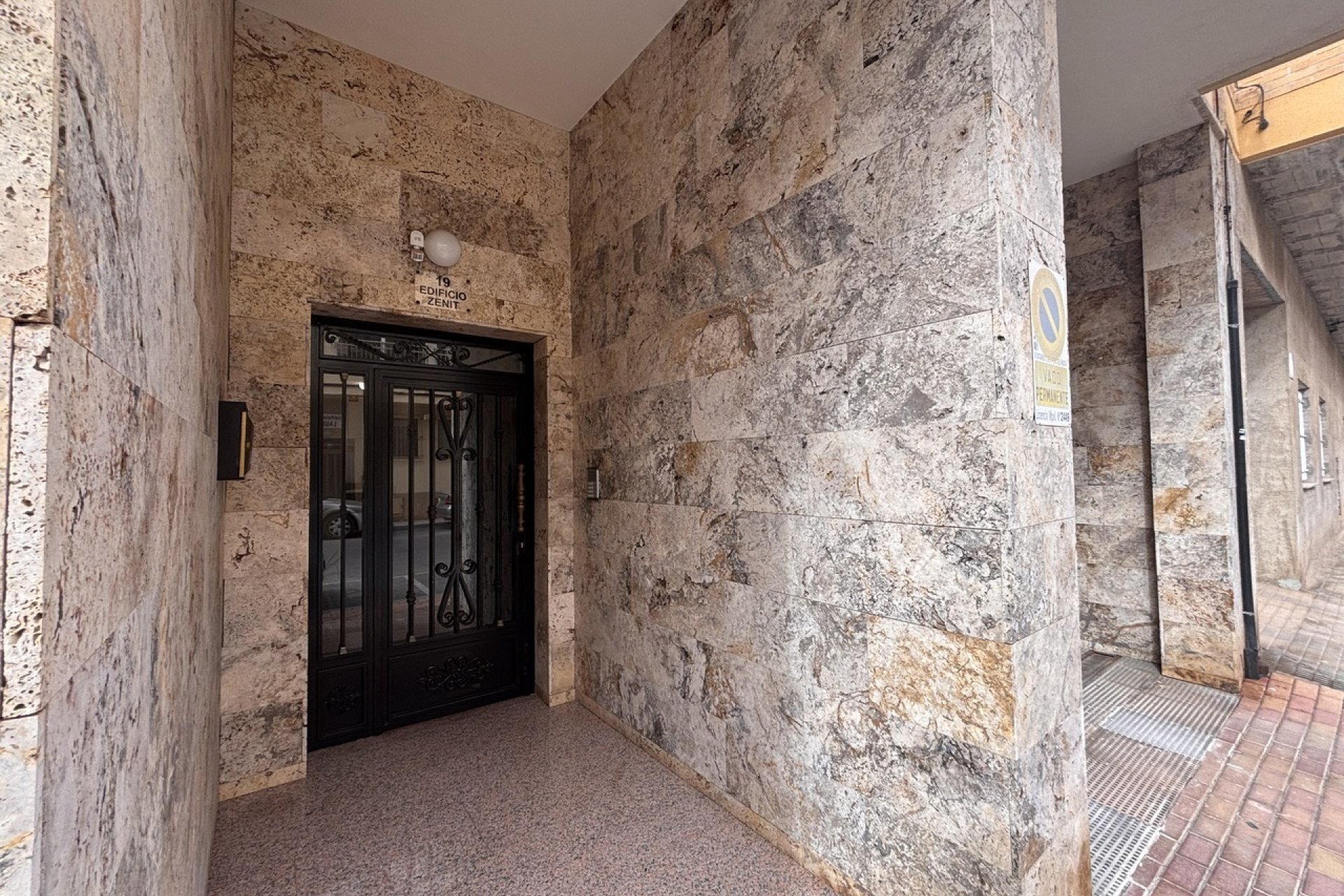 Wiederverkauf - Wohnung - Lo Pagan