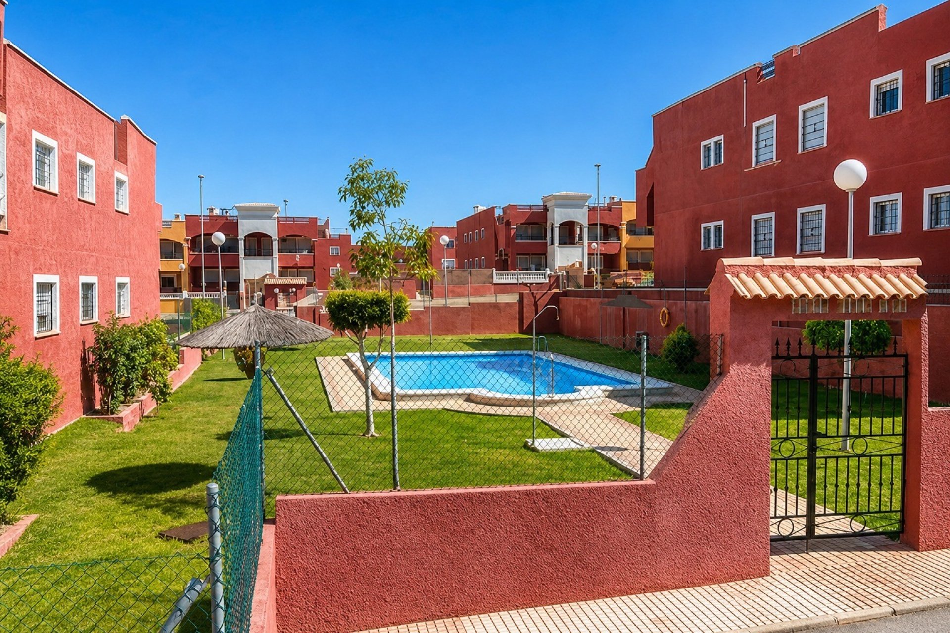 Wiederverkauf - Wohnung - Los Altos - Dream Hills - Dream Hills 2