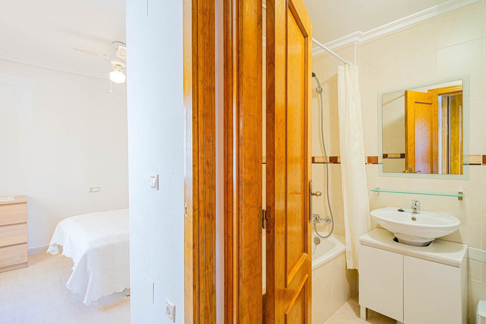 Wiederverkauf - Wohnung - Los Altos