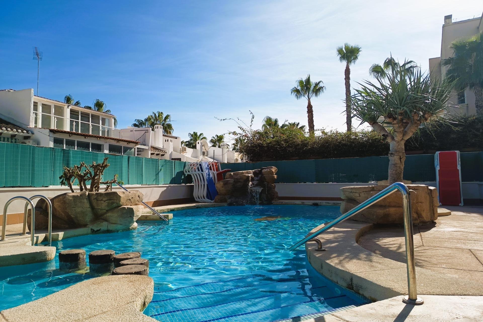 Wiederverkauf - Wohnung - Orihuela Costa - Cabo Roig