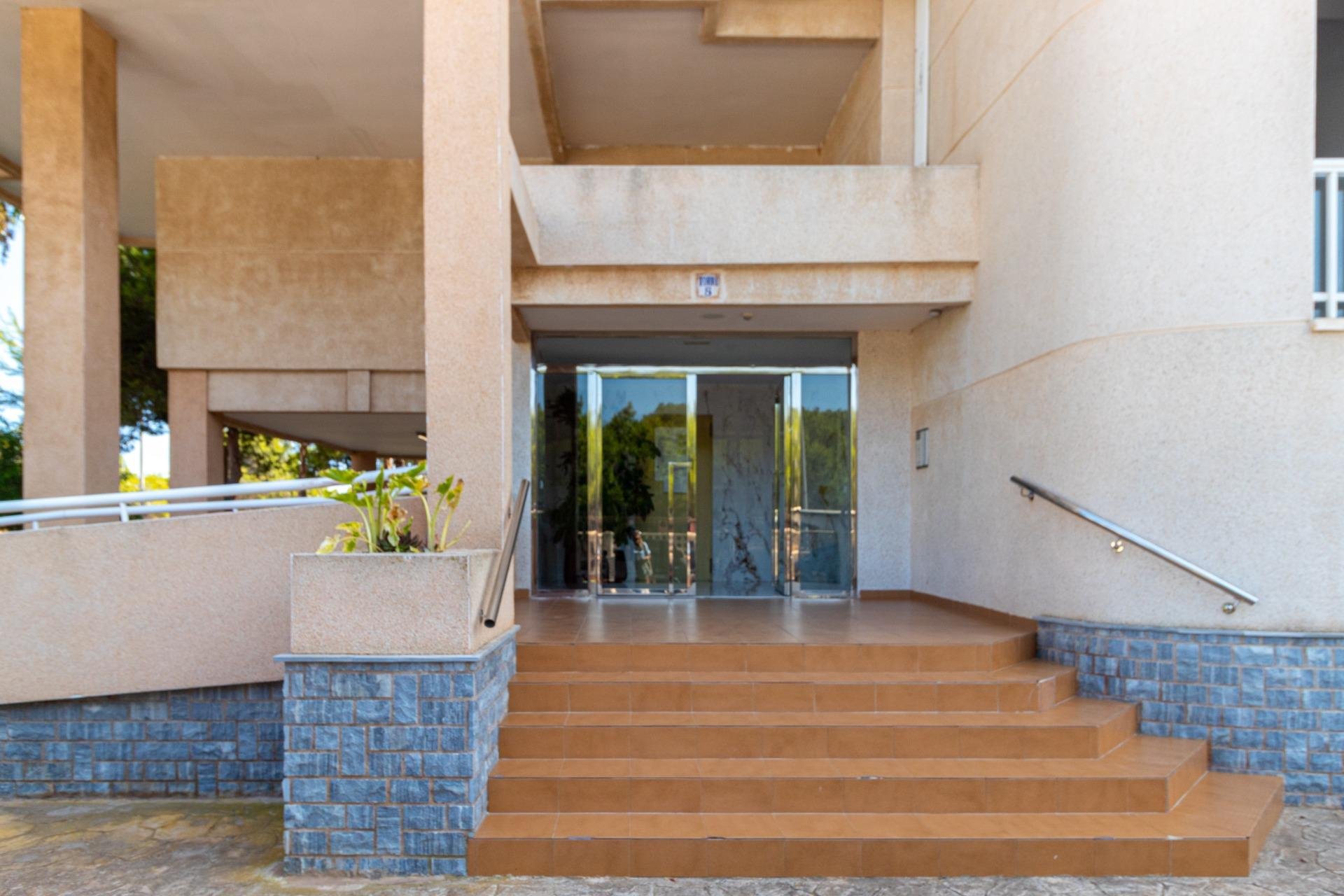 Wiederverkauf - Wohnung - Orihuela Costa - Campoamor