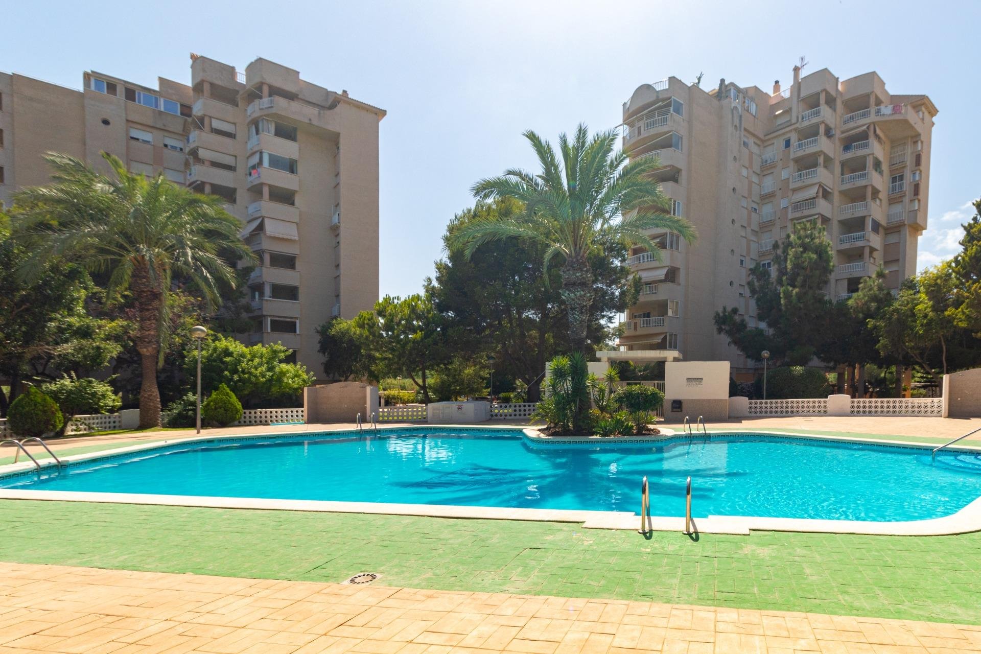 Wiederverkauf - Wohnung - Orihuela Costa - Campoamor