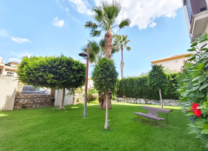 Wiederverkauf - Wohnung - Orihuela Costa - Las Ramblas Golf