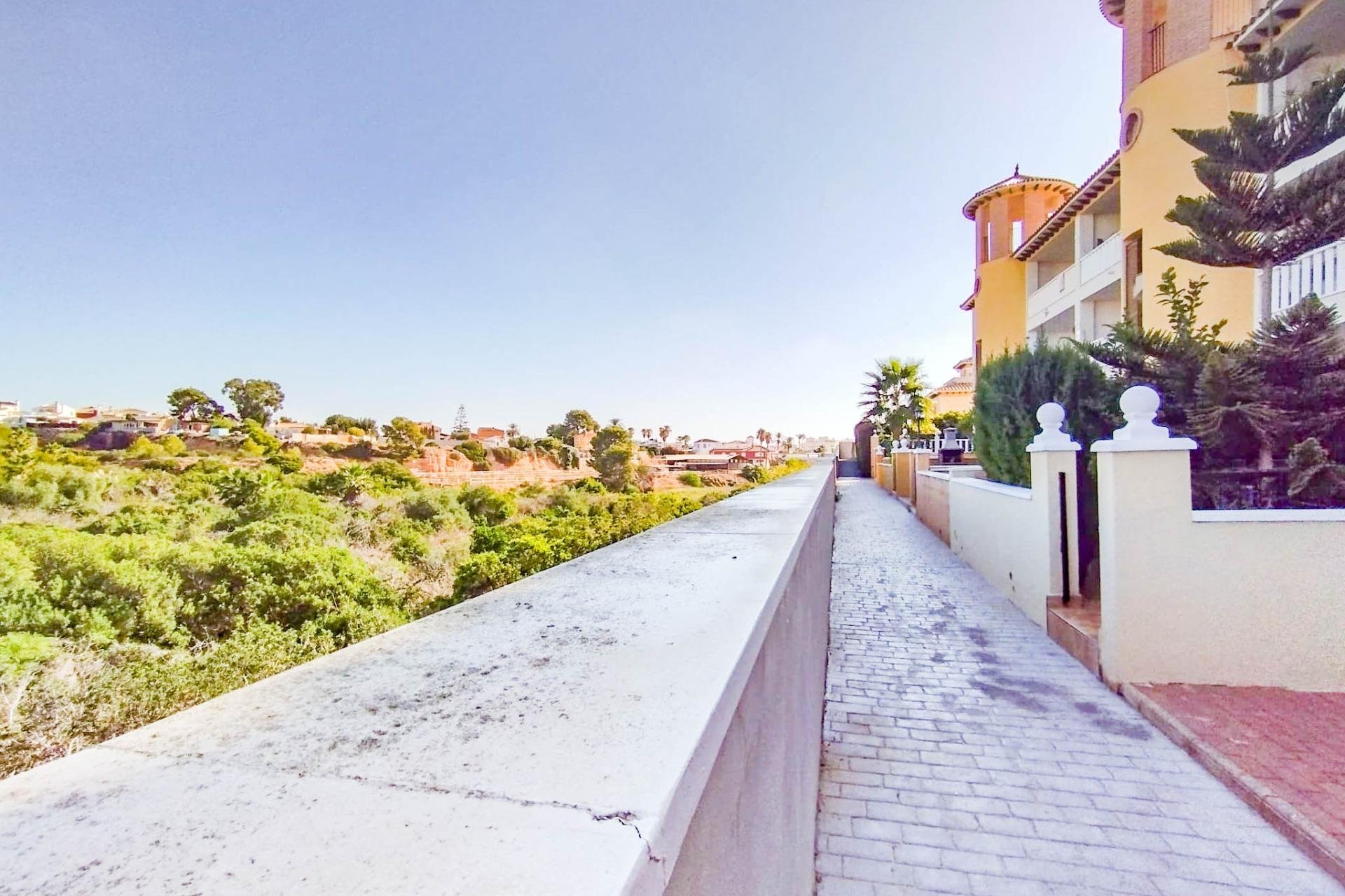 Wiederverkauf - Wohnung - Orihuela Costa - Lomas de Cabo Roig