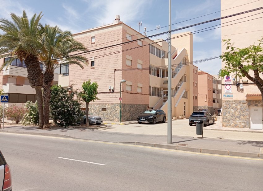 Wiederverkauf - Wohnung - Orihuela Costa* - Mil Palmeras*