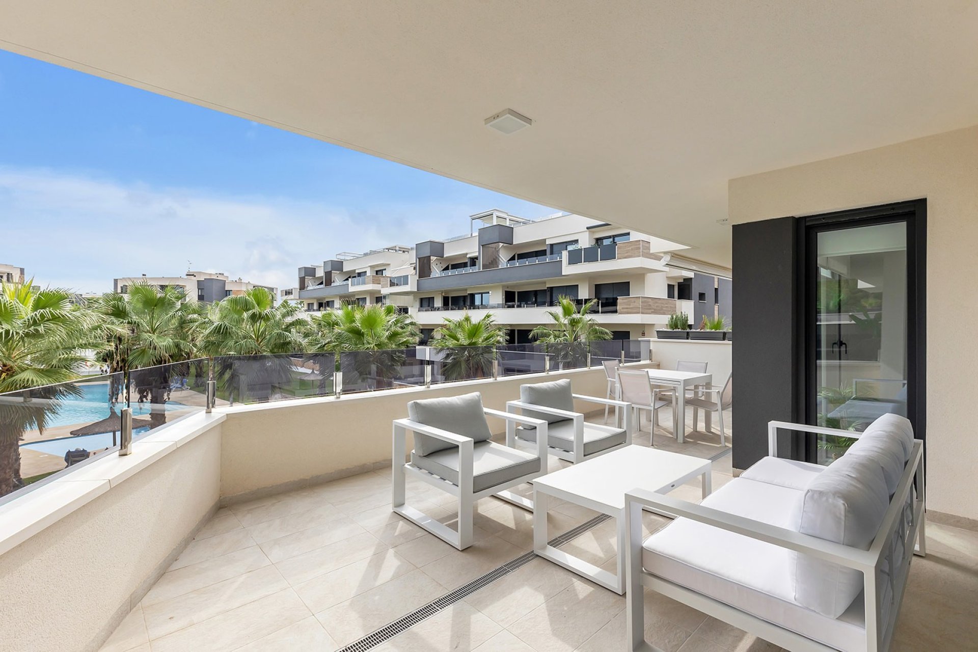 Wiederverkauf - Wohnung - Orihuela Costa - Orihuela