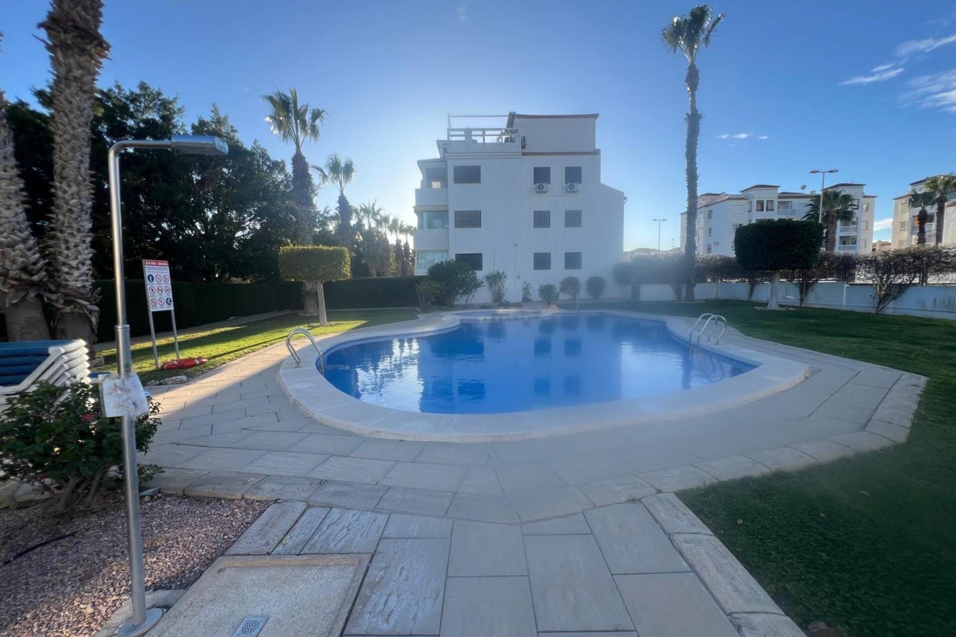 Wiederverkauf - Wohnung - Orihuela Costa - PAU 26