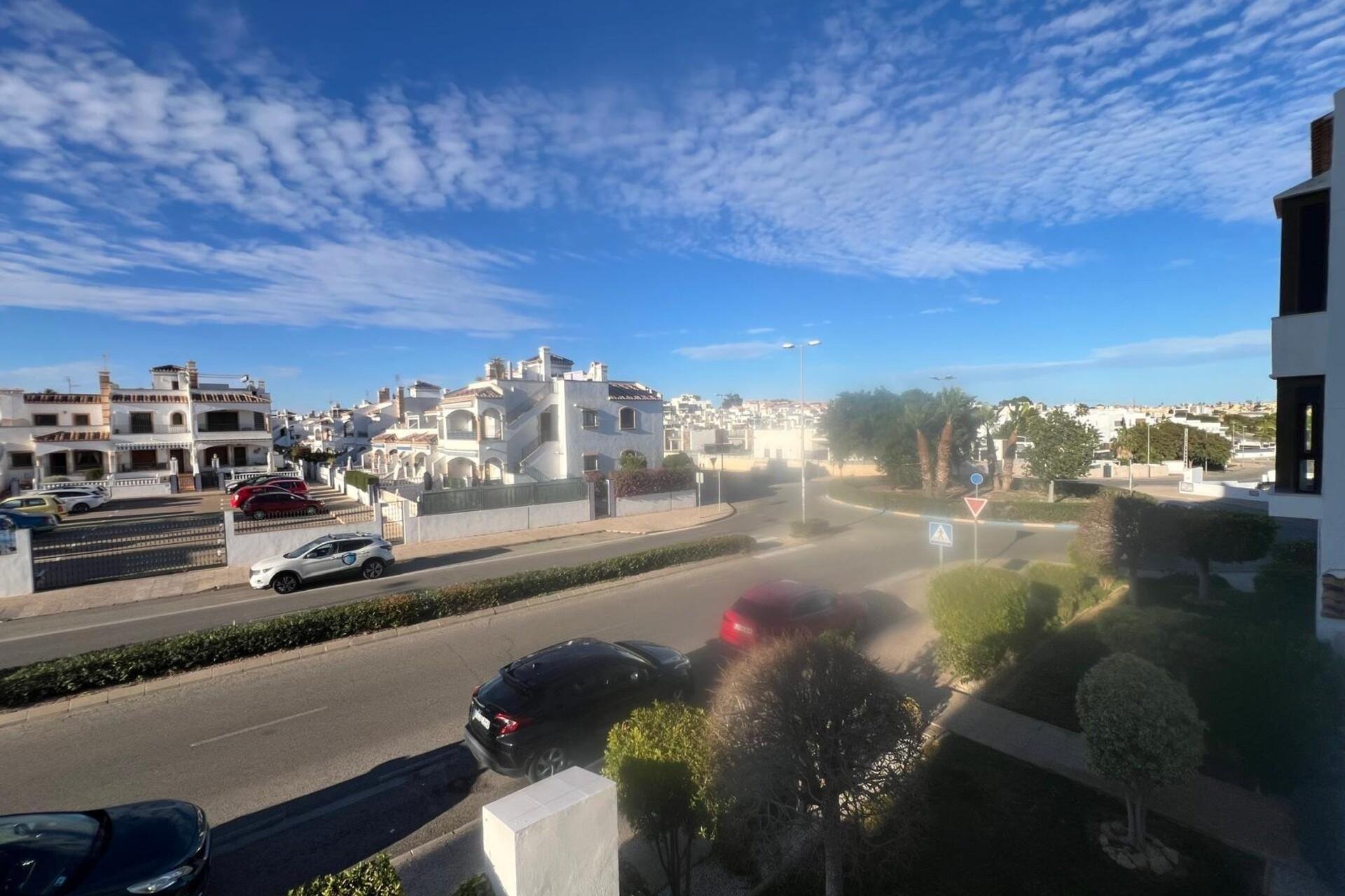 Wiederverkauf - Wohnung - Orihuela Costa - PAU 26