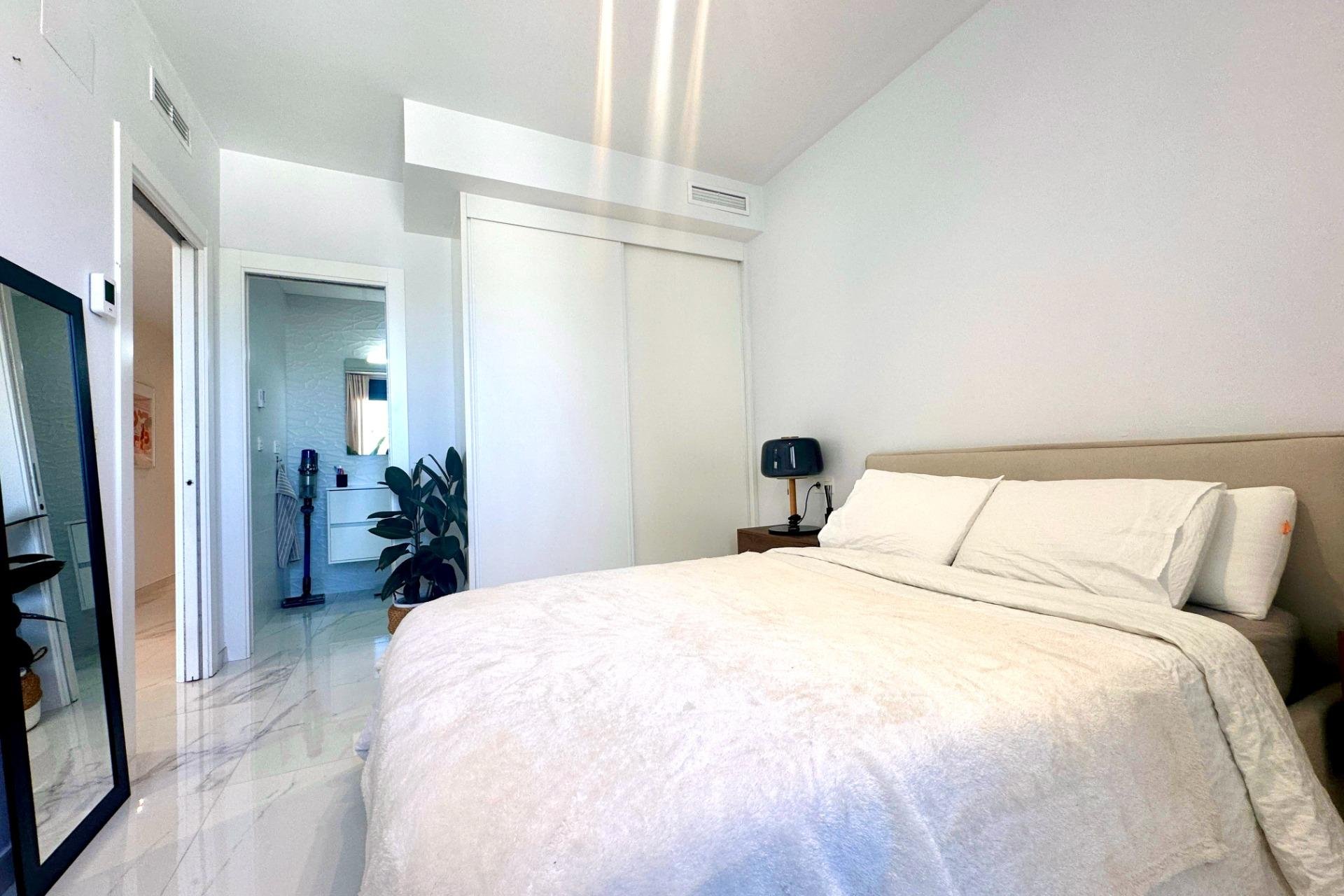 Wiederverkauf - Wohnung - Orihuela Costa - PAU 8