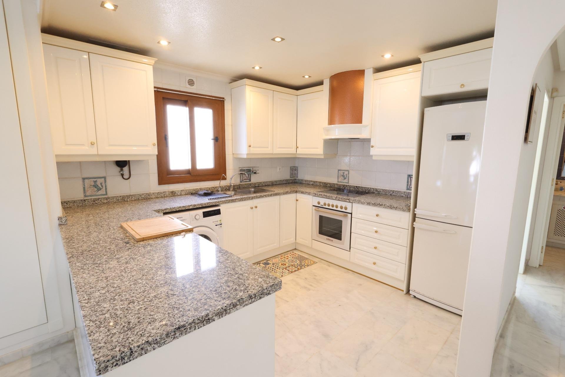 Wiederverkauf - Wohnung - Orihuela Costa - PAU 8