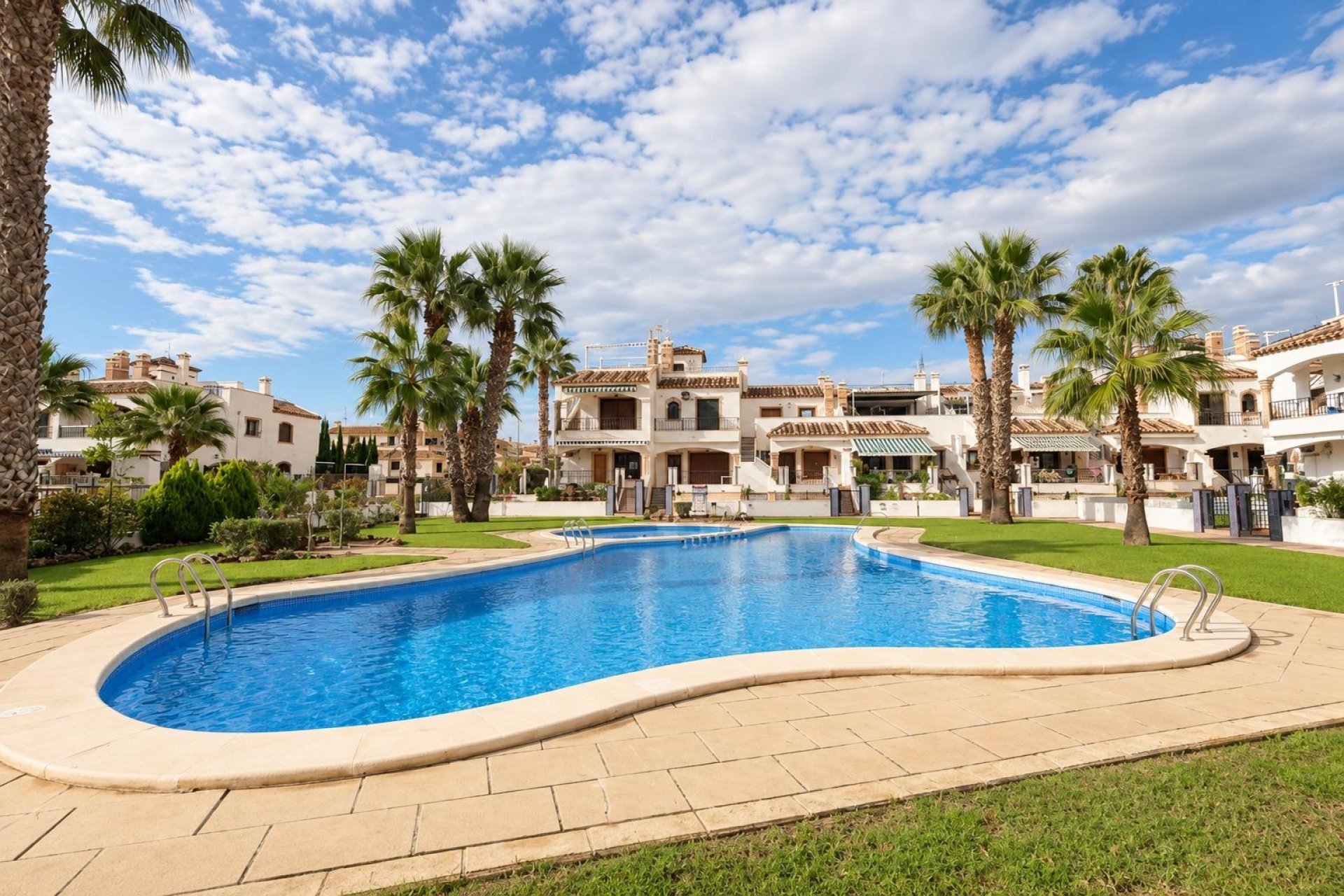 Wiederverkauf - Wohnung - Orihuela Costa - PAU 8