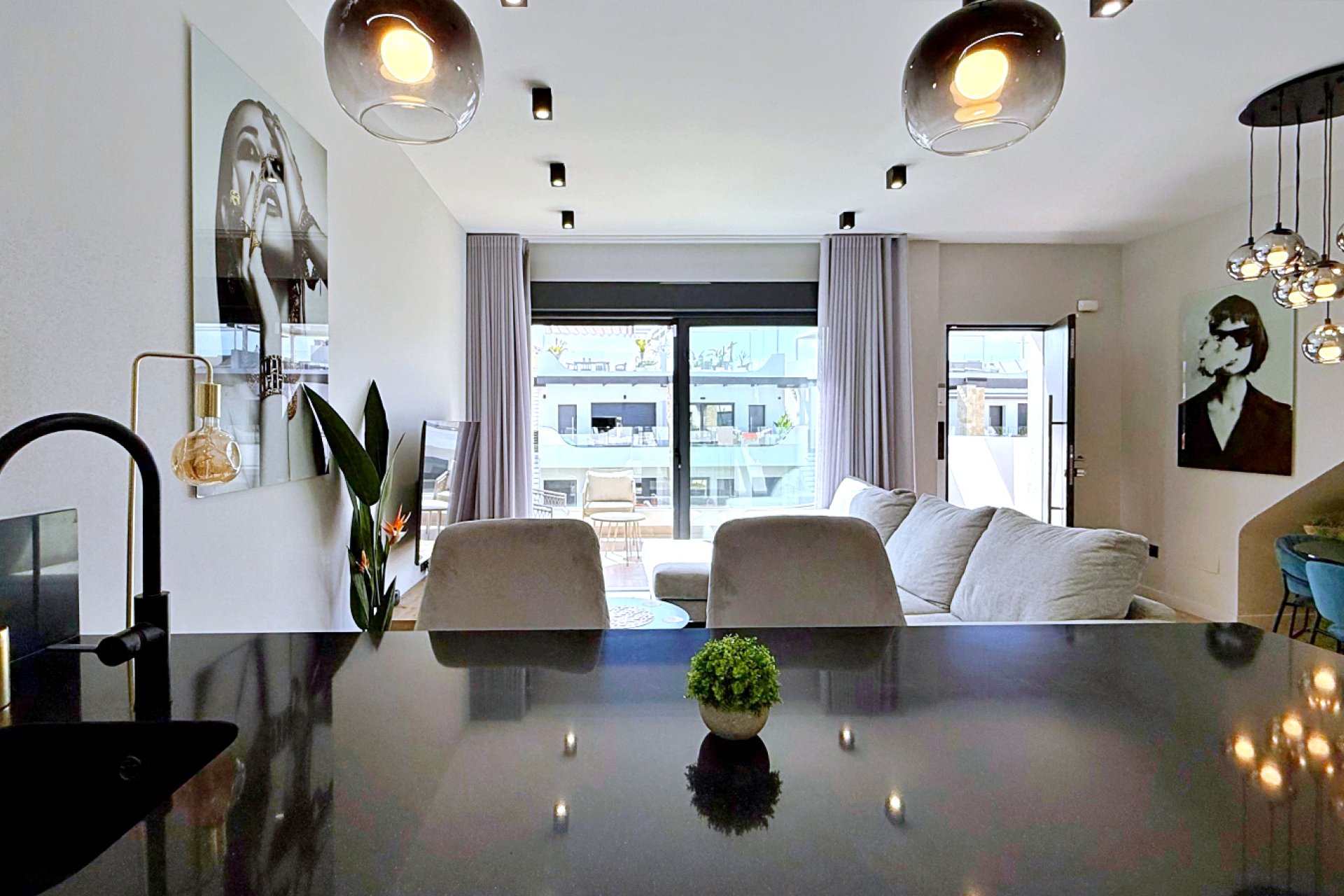 Wiederverkauf - Wohnung - Orihuela Costa - Punta Prima