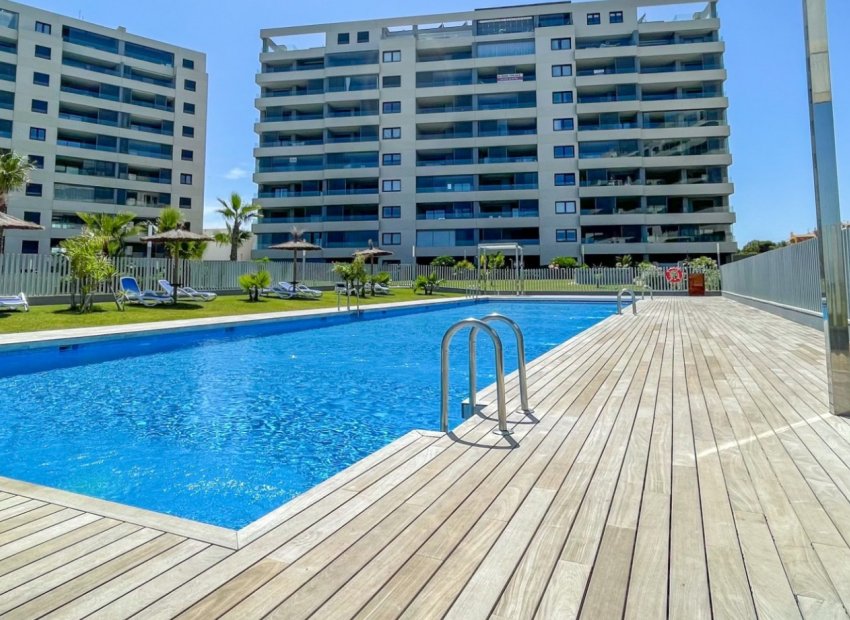 Wiederverkauf - Wohnung - Orihuela Costa - Punta Prima