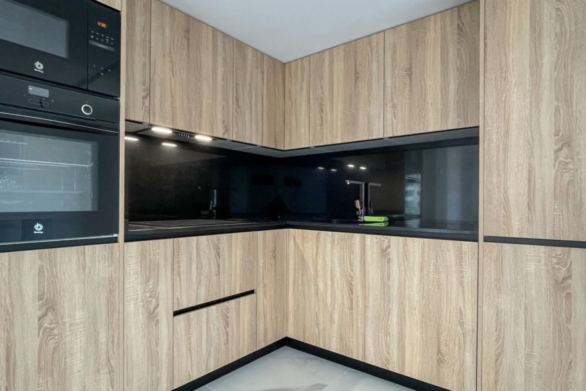 Wiederverkauf - Wohnung - Orihuela Costa - Punta Prima
