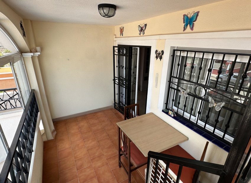 Wiederverkauf - Wohnung - Orihuela Costa - Punta Prima
