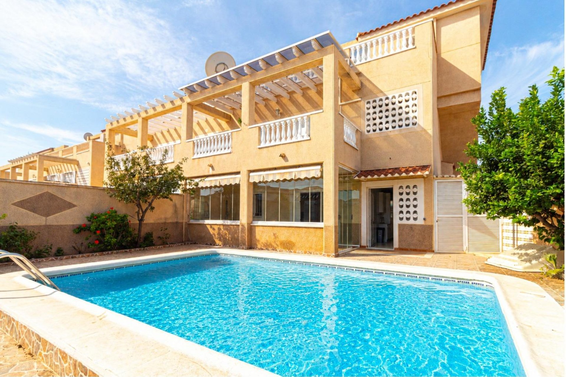 Wiederverkauf - Wohnung - Orihuela Costa - Punta Prima