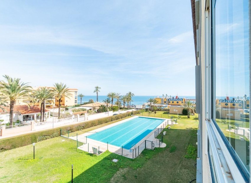 Wiederverkauf - Wohnung - Orihuela Costa - Rocio del Mar