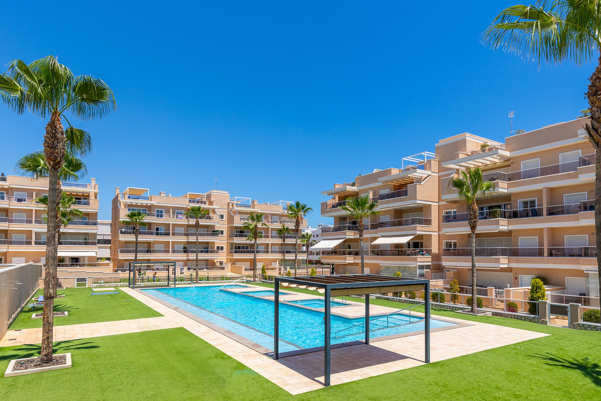 Wiederverkauf - Wohnung - Orihuela Costa - Villamartín