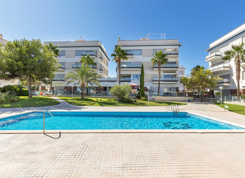 Wiederverkauf - Wohnung - Orihuela Costa - Villamartín