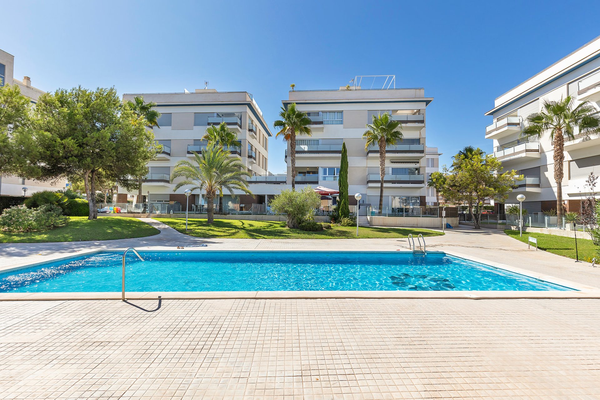 Wiederverkauf - Wohnung - Orihuela Costa - Villamartín