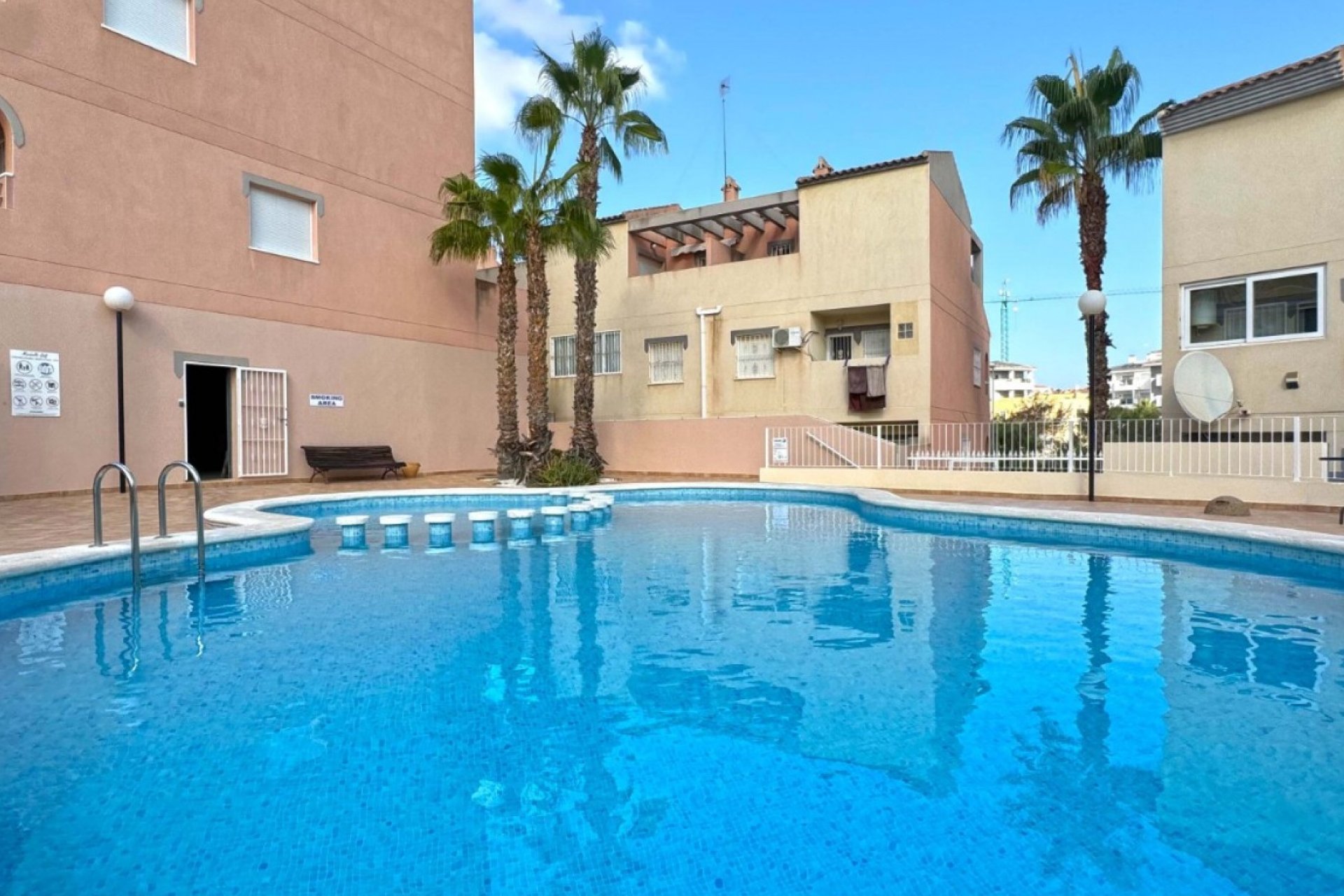 Wiederverkauf - Wohnung - Orihuela Costa - Villamartín