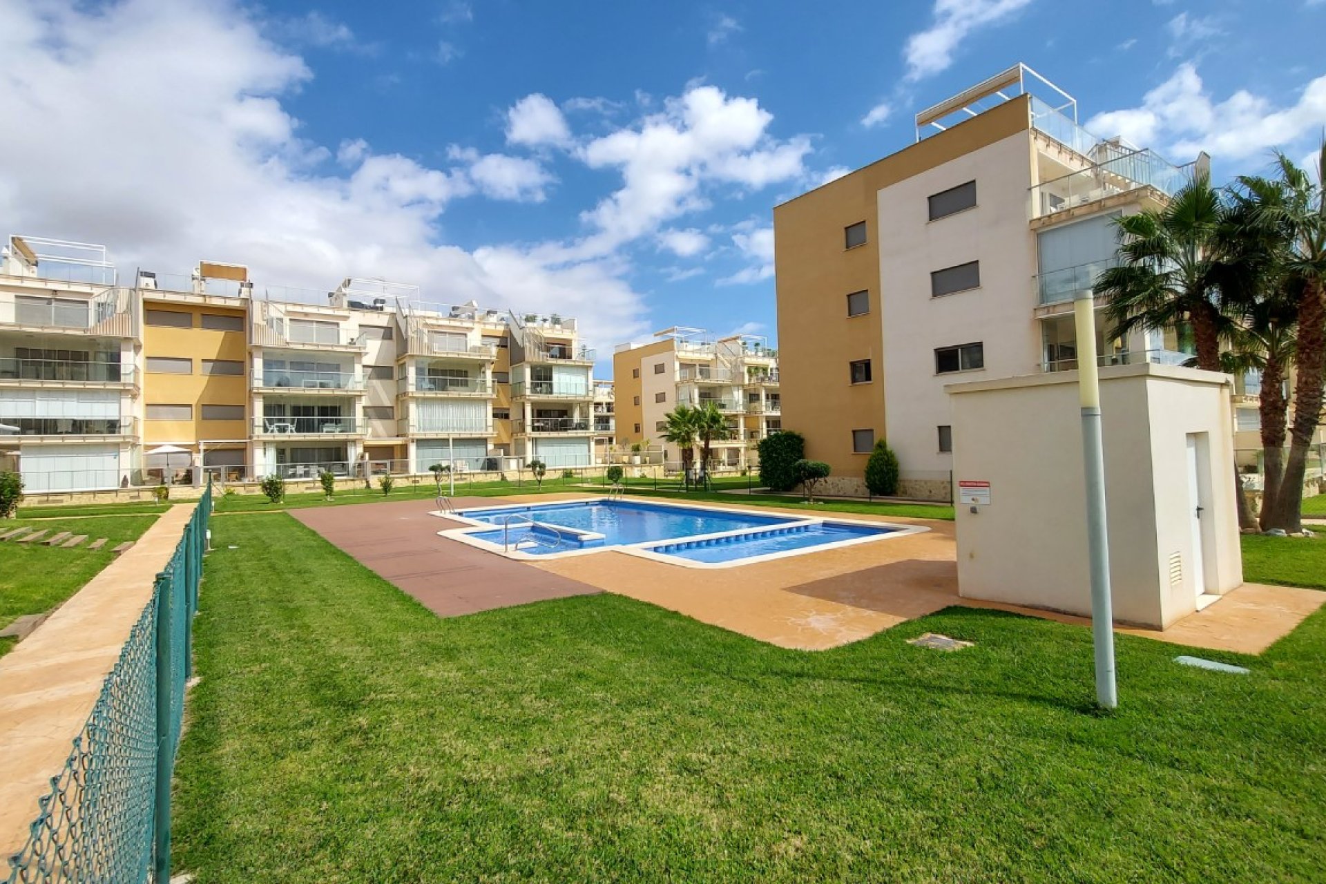 Wiederverkauf - Wohnung - Orihuela Costa - Villamartin