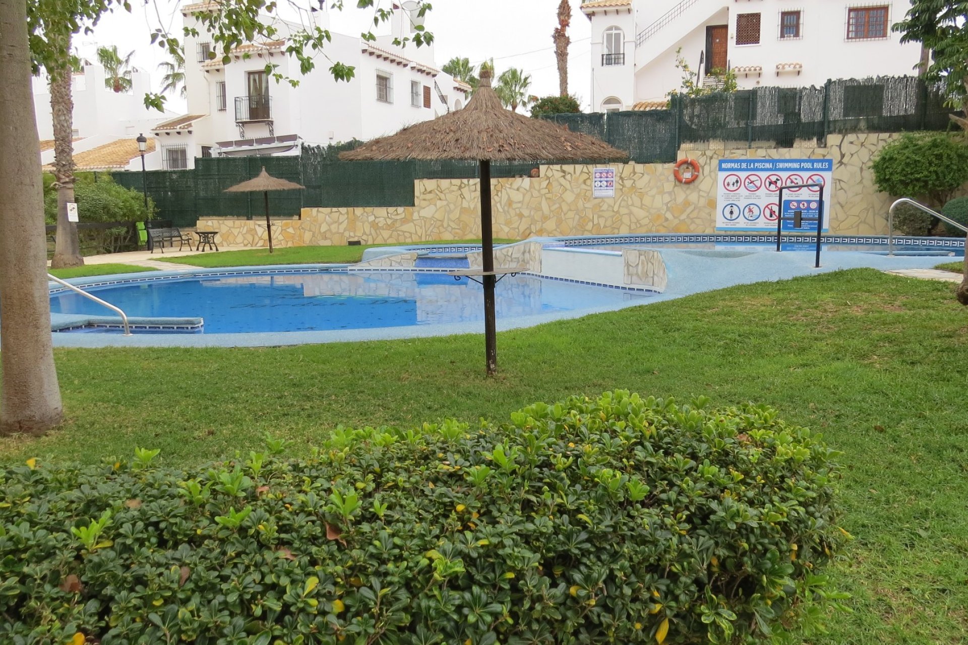 Wiederverkauf - Wohnung - Orihuela Costa - Villamartín