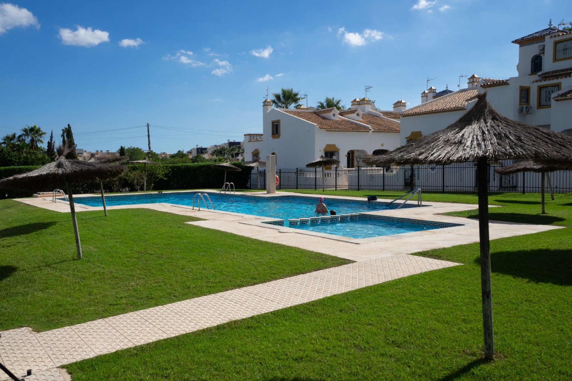 Wiederverkauf - Wohnung - Orihuela Costa - Villamartín