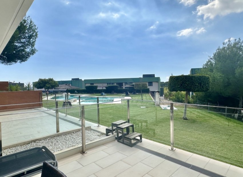 Wiederverkauf - Wohnung - Orihuela Costa - Villamartín