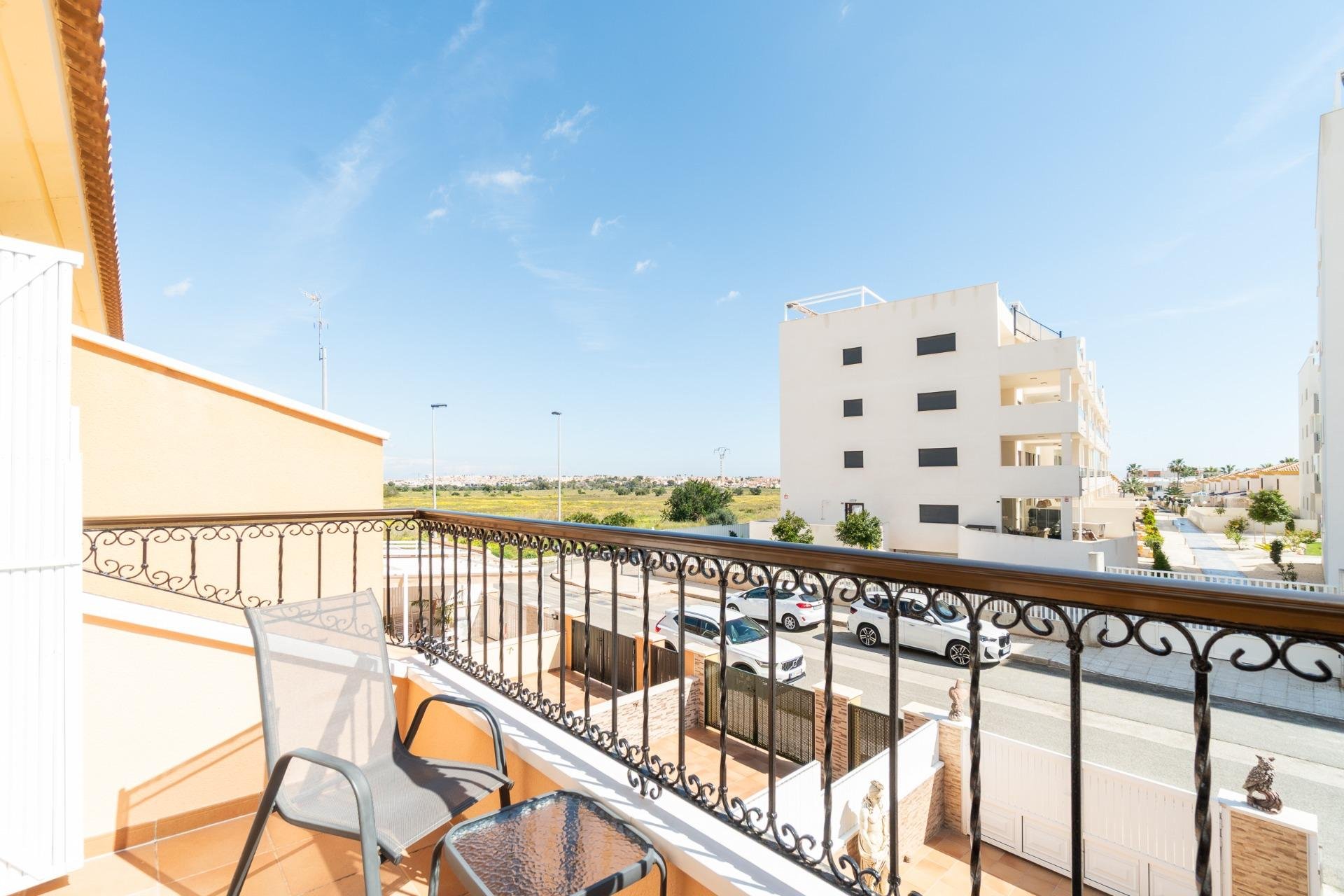 Wiederverkauf - Wohnung - Orihuela Costa - Villamartín
