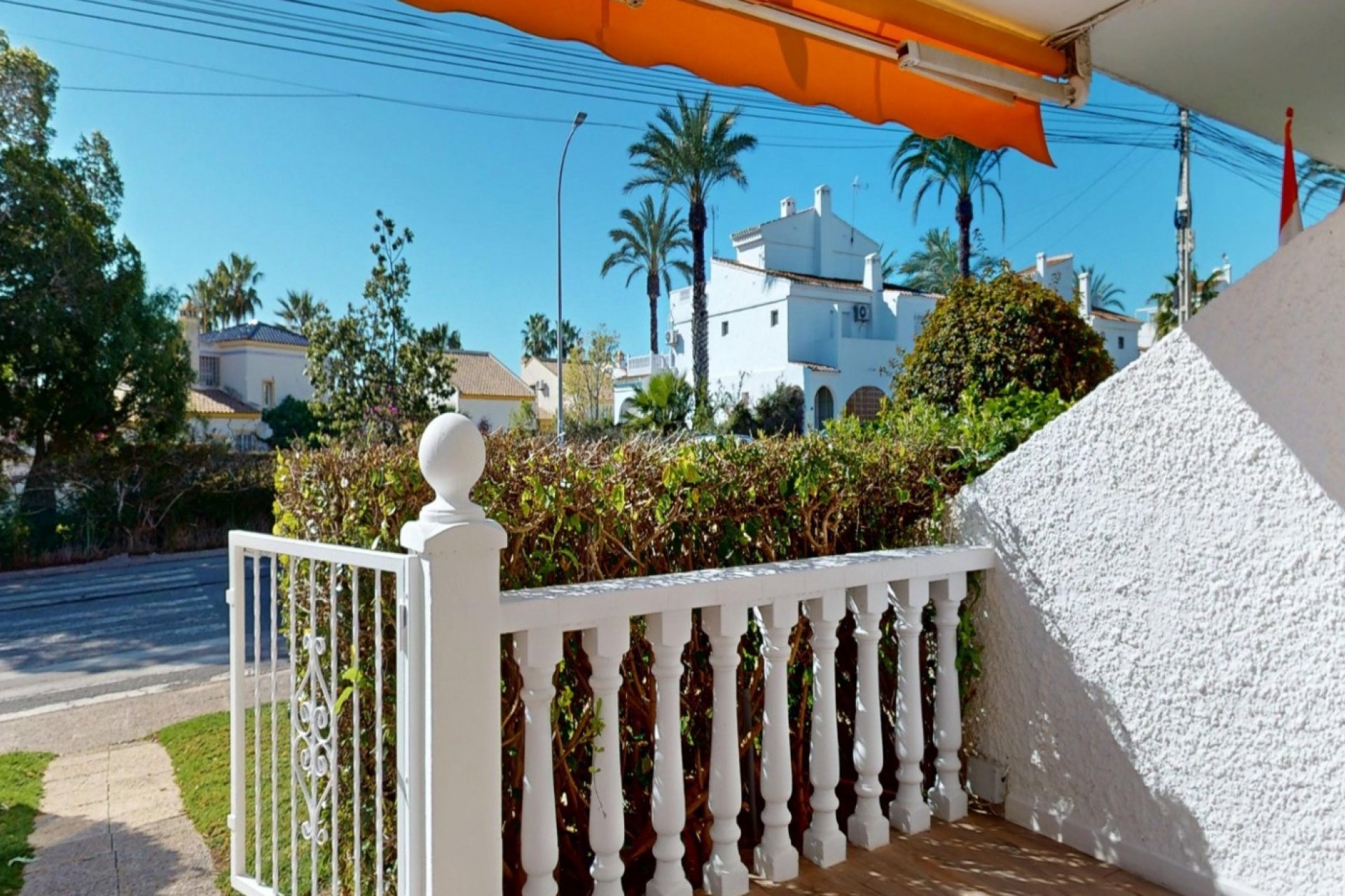 Wiederverkauf - Wohnung - Orihuela Costa - Villamartín