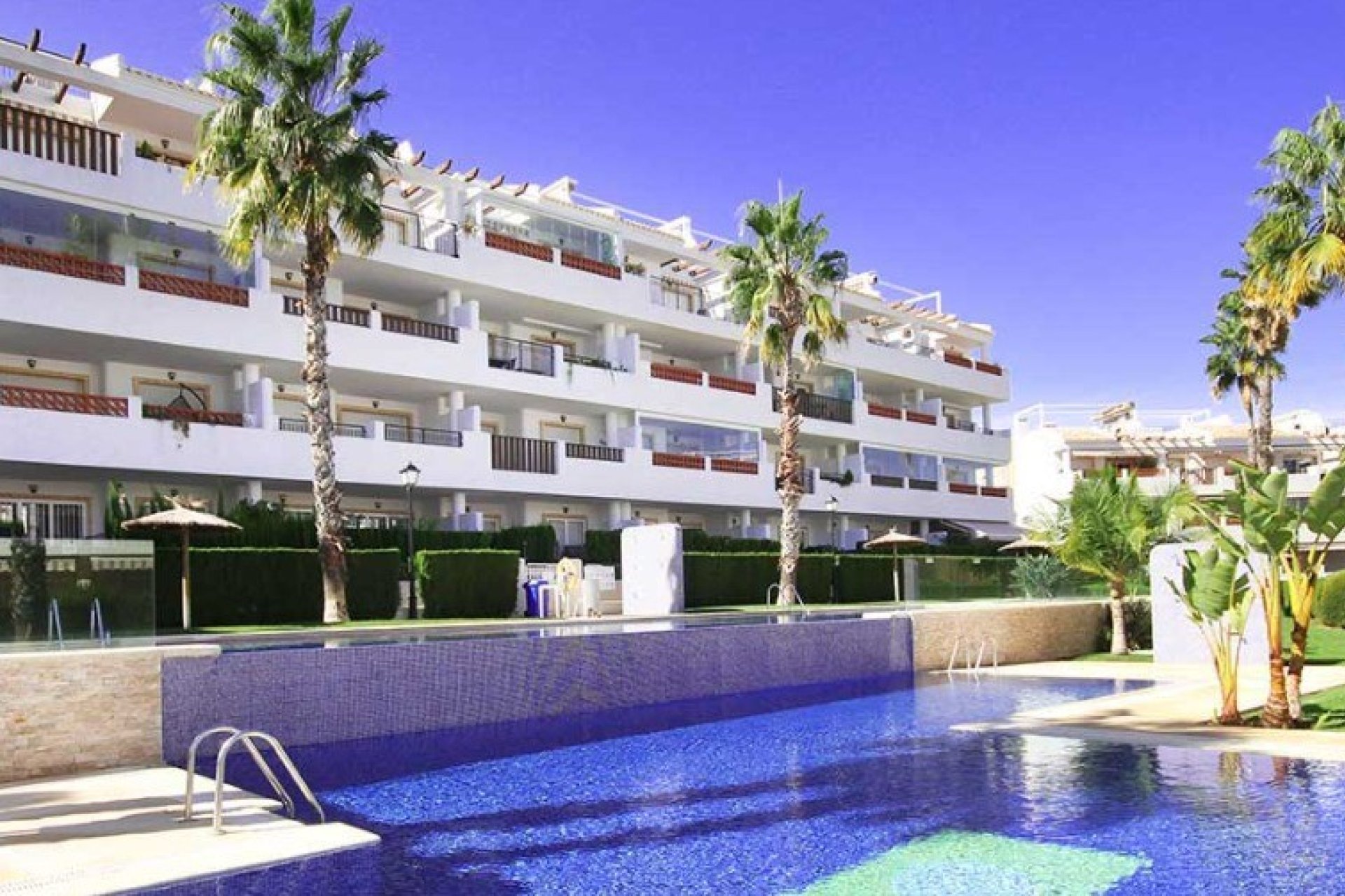 Wiederverkauf - Wohnung - Orihuela Costa - Villamartín