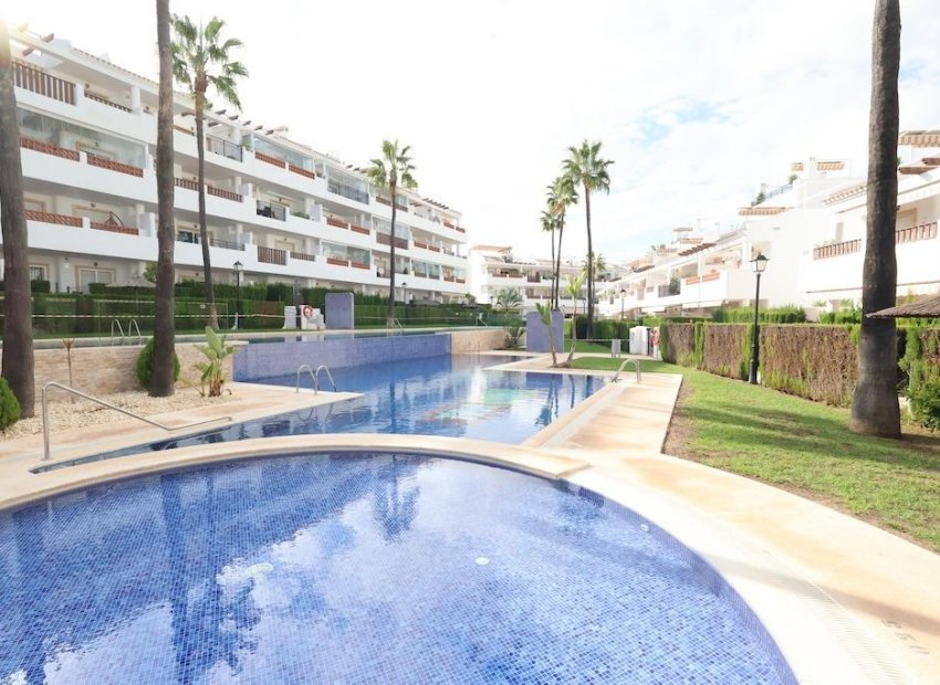 Wiederverkauf - Wohnung - Orihuela Costa - Villamartín