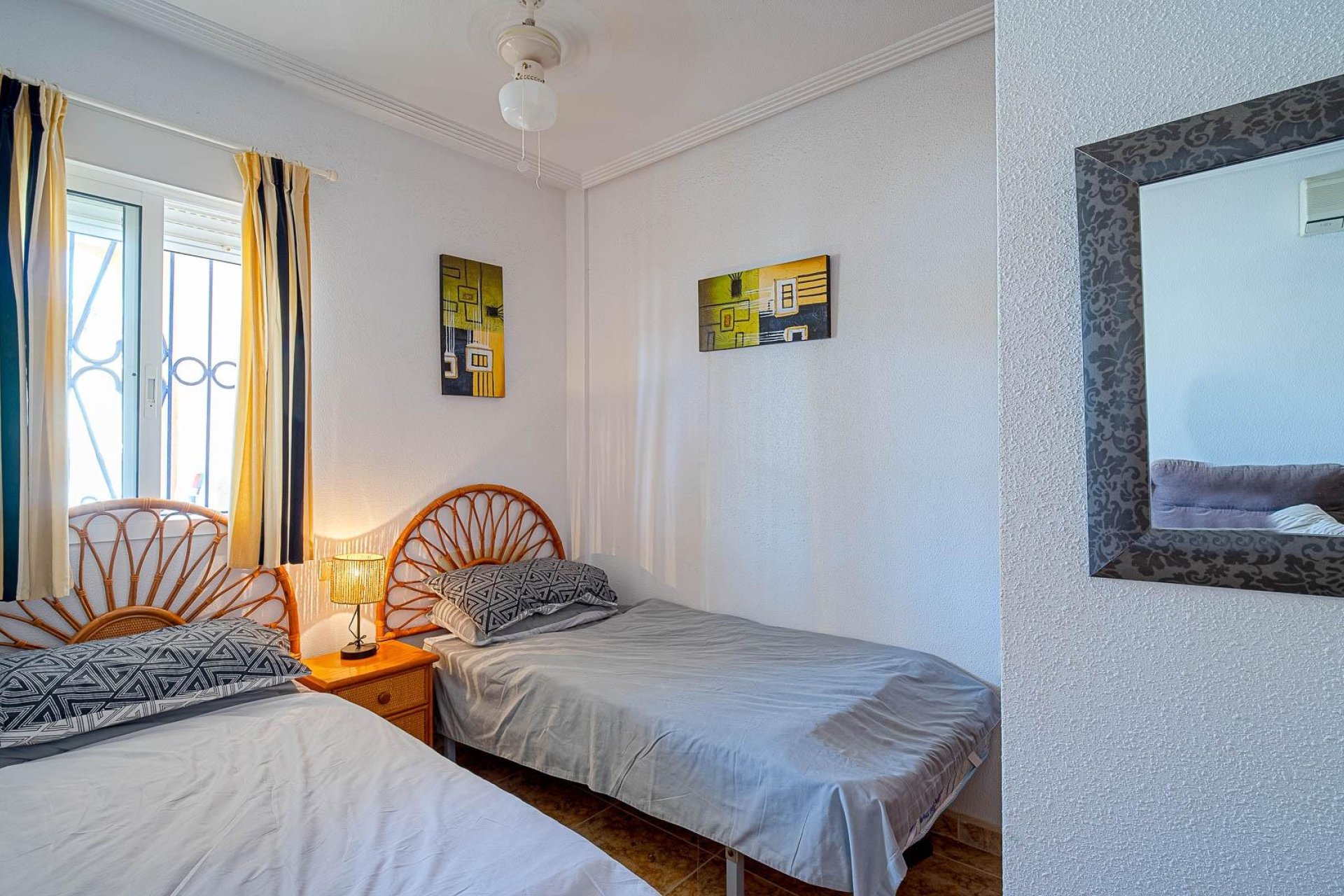 Wiederverkauf - Wohnung - Orihuela Costa - Villamartín