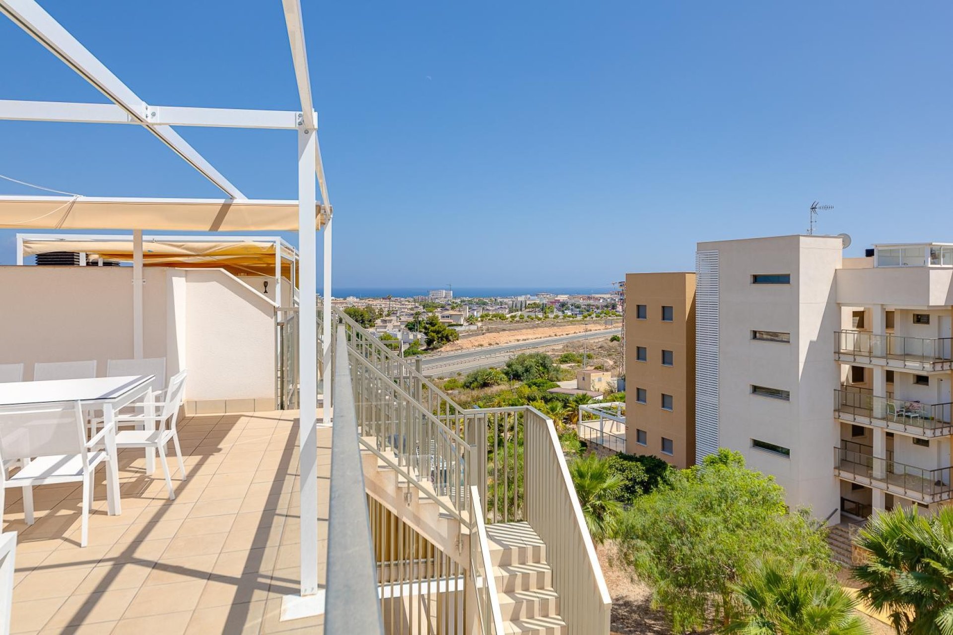 Wiederverkauf - Wohnung - Orihuela Costa - Villamartín