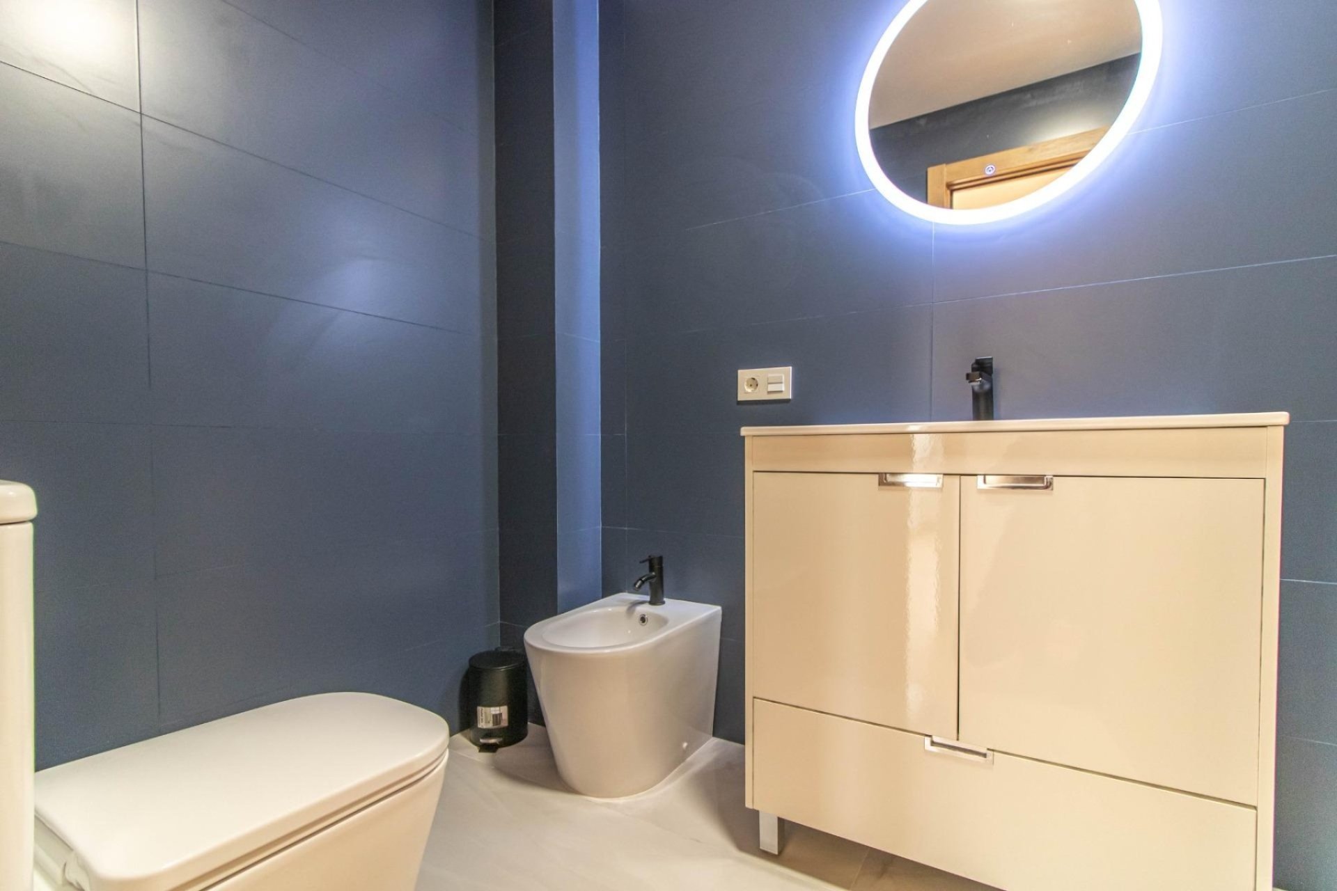 Wiederverkauf - Wohnung - Torrevieja - Acequion