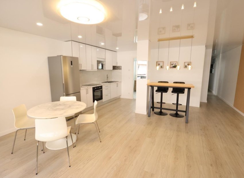 Wiederverkauf - Wohnung - Torrevieja - Acequion